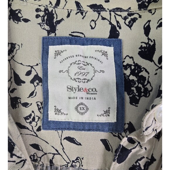 Style & Co 1x Beige wLeafy Navy Print and A Party In The Back! Button Up Blouse - Picture 6 of 9